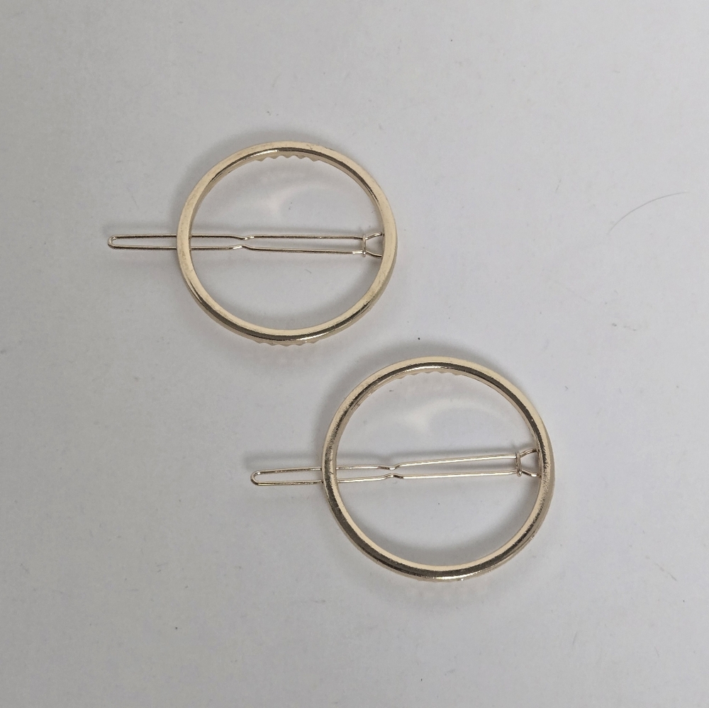Elegant Goldtone Circle Hair Clips 1 7/8" Diameter